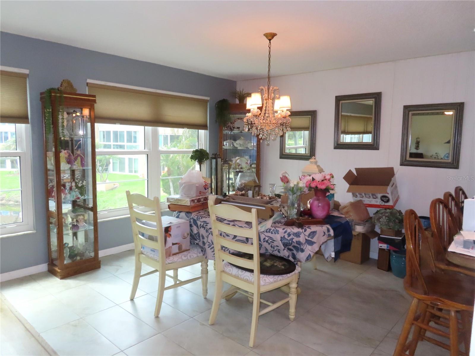 Image 5 of 18 For 225 Country Club Drive C225