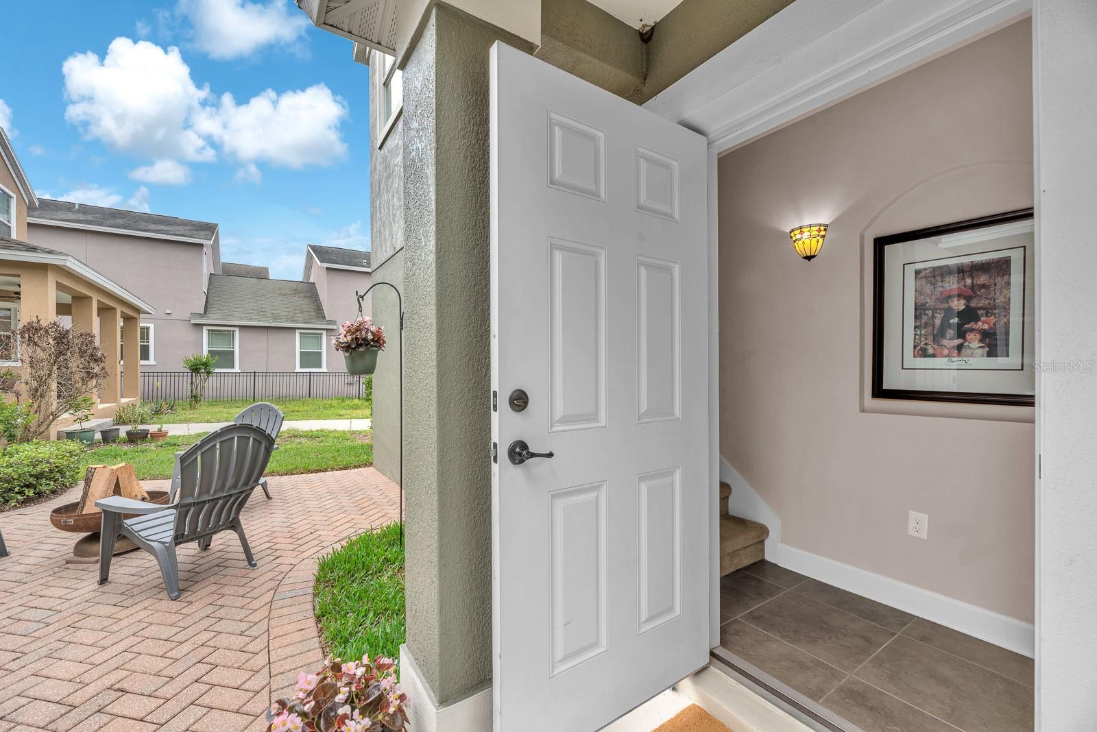 Listing photo id 23 for 5945 Beaconpark Street