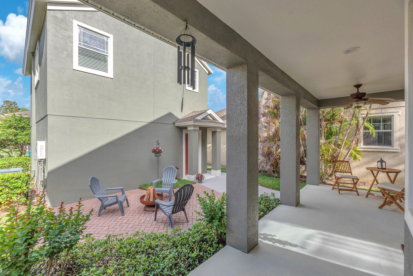 Listing photo id 27 for 5945 Beaconpark Street