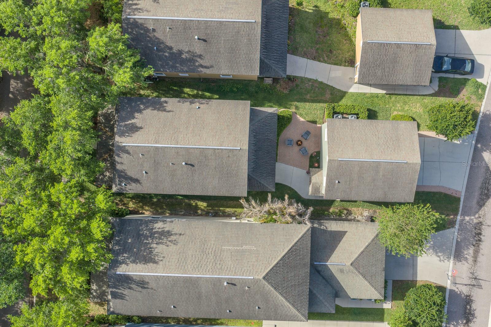 Listing photo id 1 for 5945 Beaconpark Street