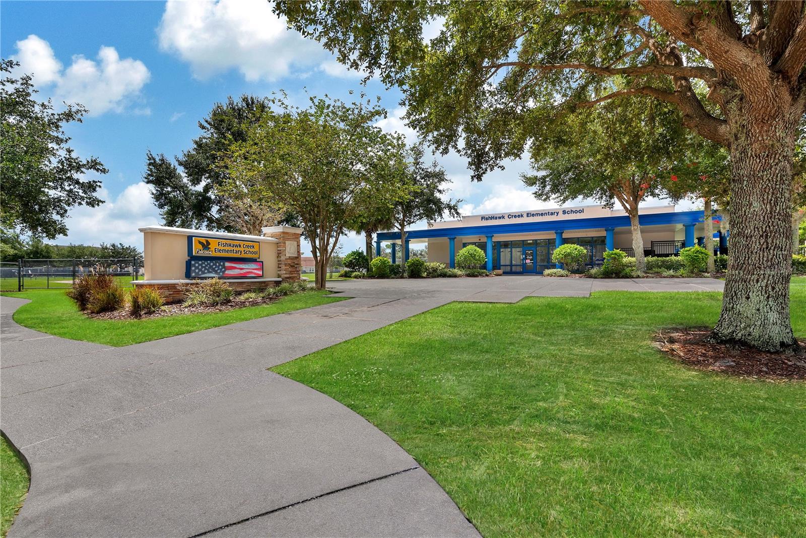 Listing photo id 34 for 5945 Beaconpark Street