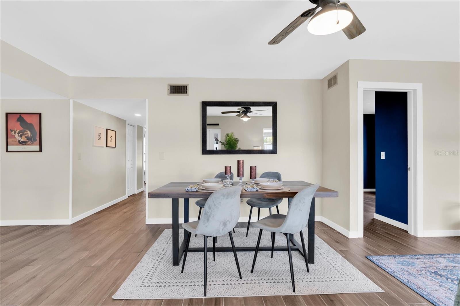 Image 11 of 44 For 7602 Winging Way Drive