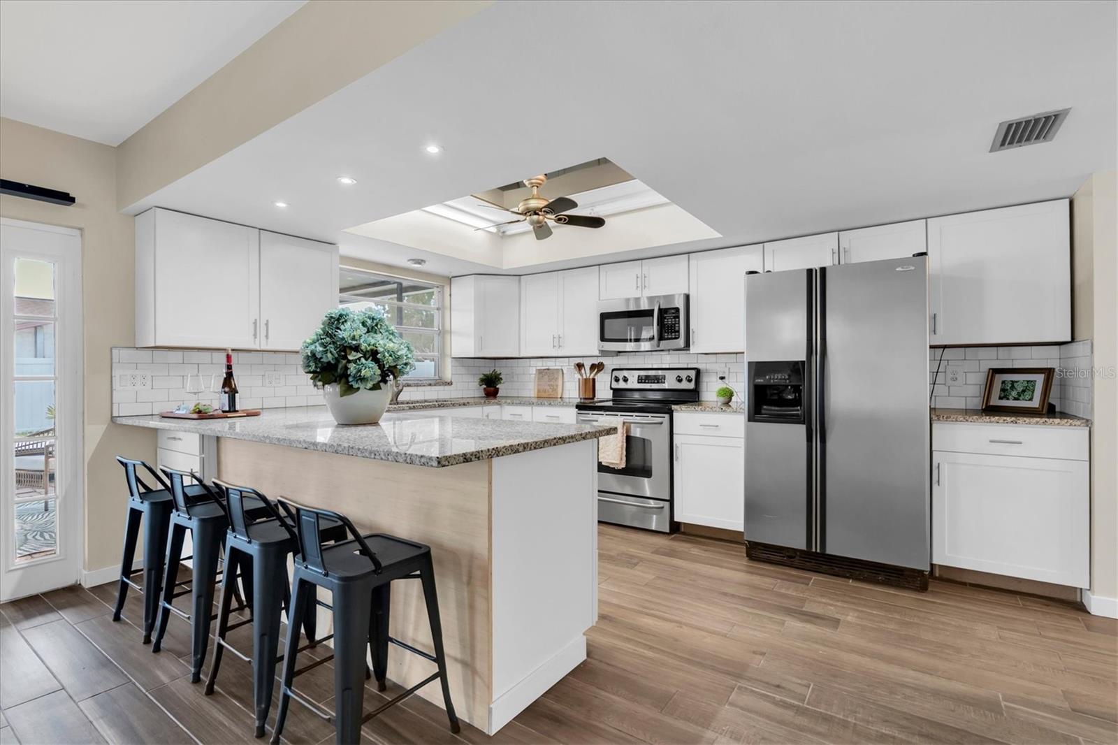 Image 13 of 44 For 7602 Winging Way Drive