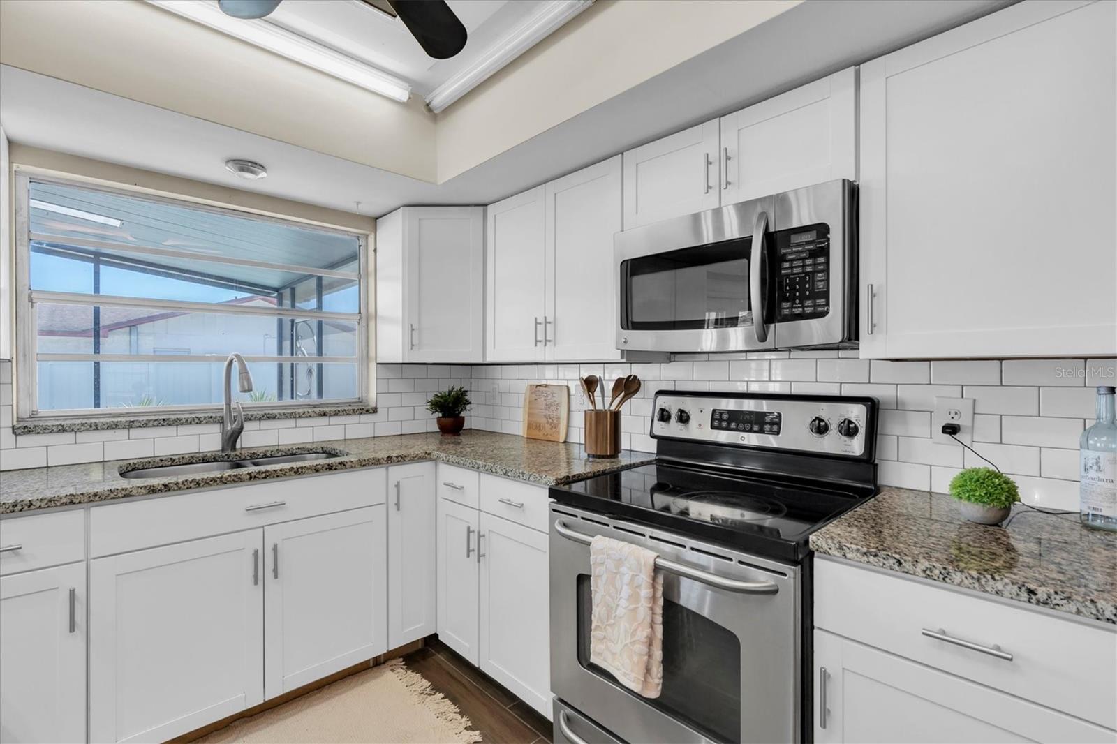 Image 16 of 44 For 7602 Winging Way Drive