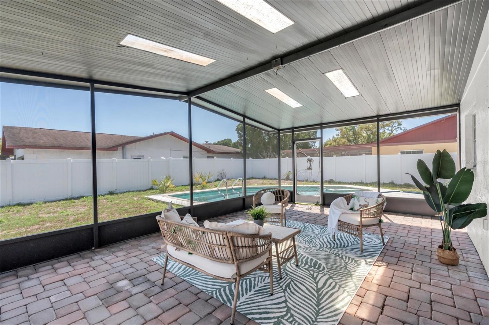 Image 30 of 44 For 7602 Winging Way Drive