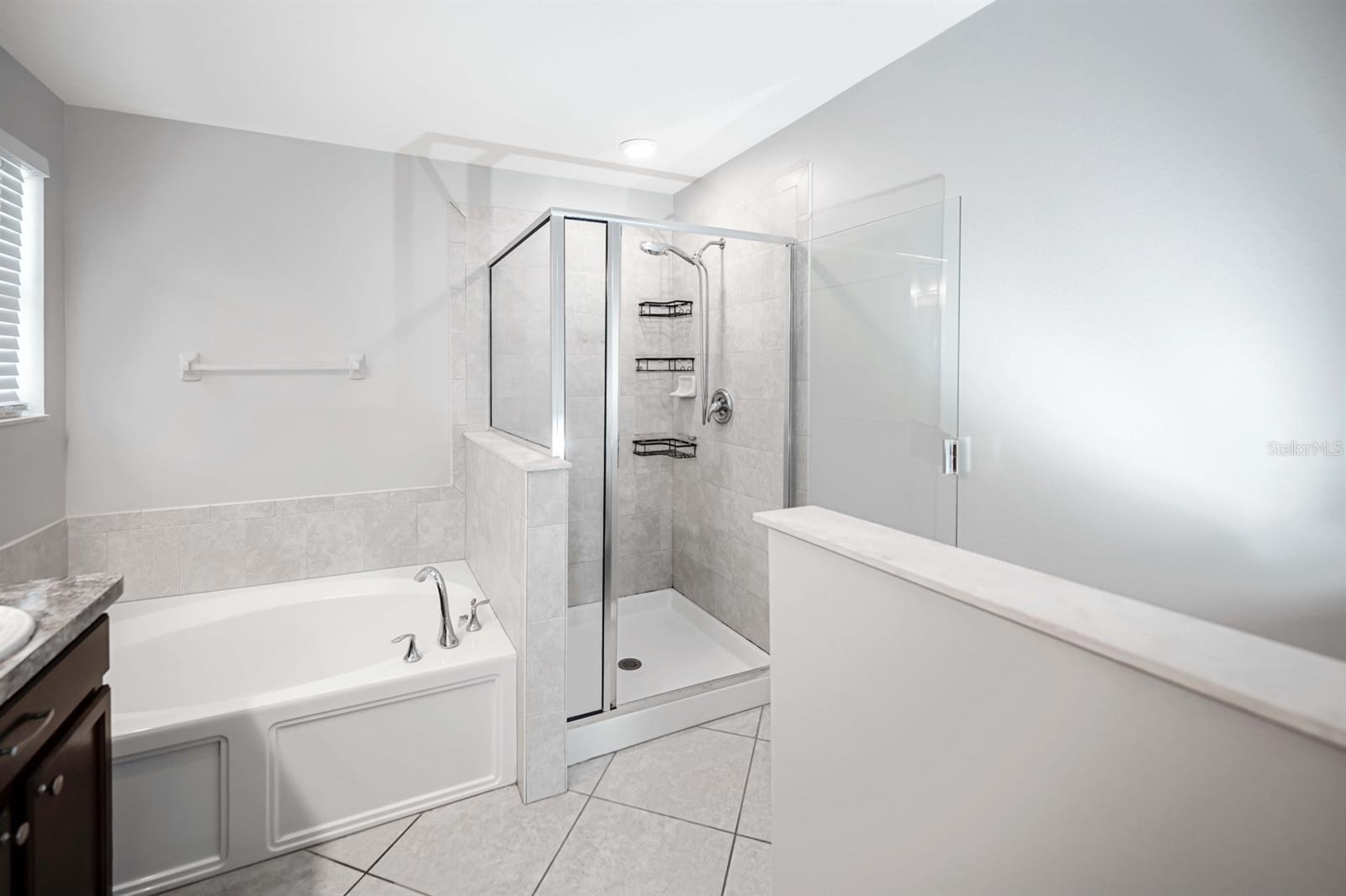 Image 27 of 44 For 1402 Trailwater Street