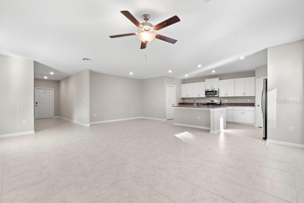 Image 4 of 25 For 5245 White Chicory Drive