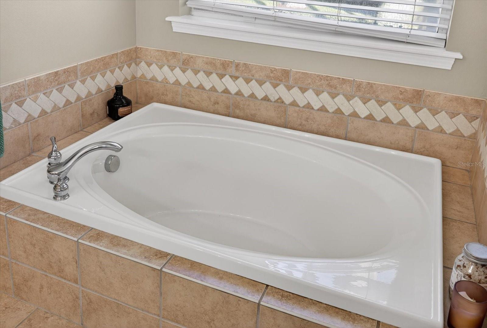 Image 28 of 55 For 3185 Burberry Street