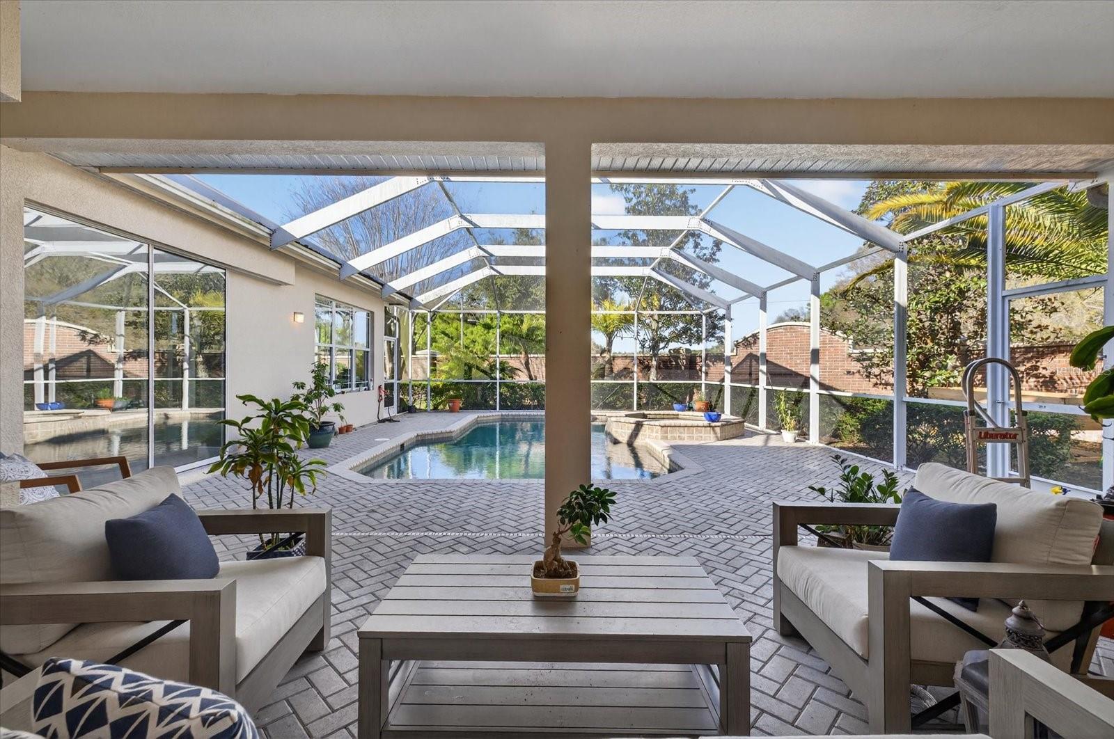 Image 3 of 55 For 3185 Burberry Street