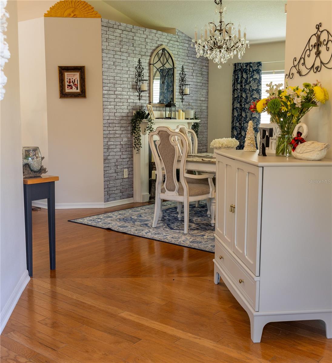 Image 13 of 29 For 1173 Clearpointe Way