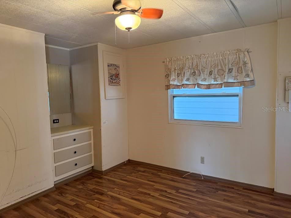 Image 14 of 36 For 5168 Rubber Tree Circle