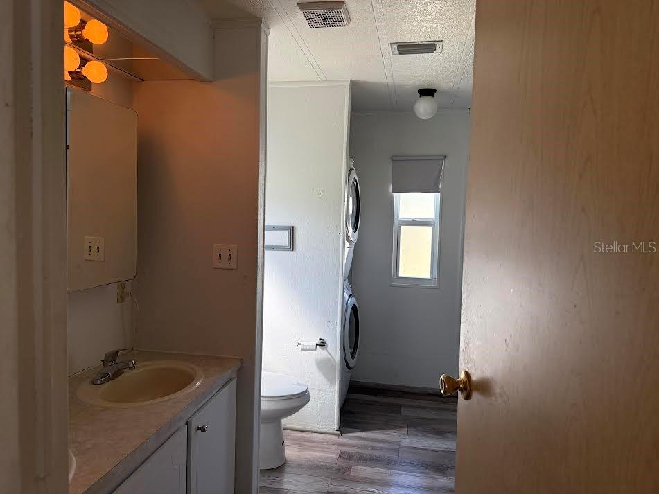 Image 19 of 36 For 5168 Rubber Tree Circle