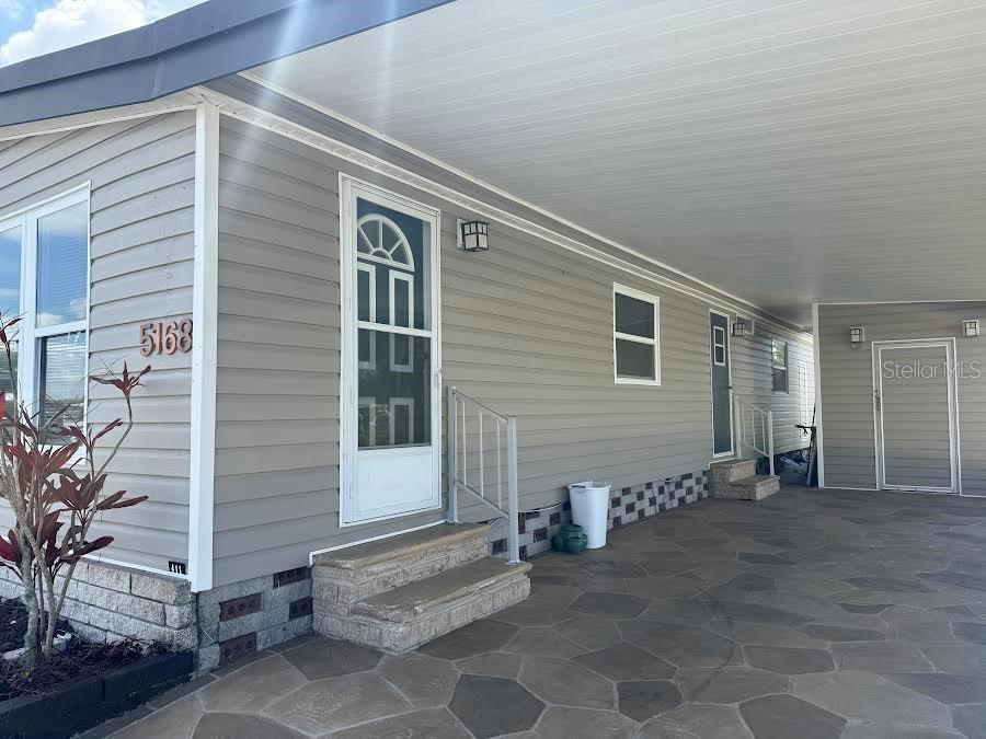 Image 32 of 36 For 5168 Rubber Tree Circle