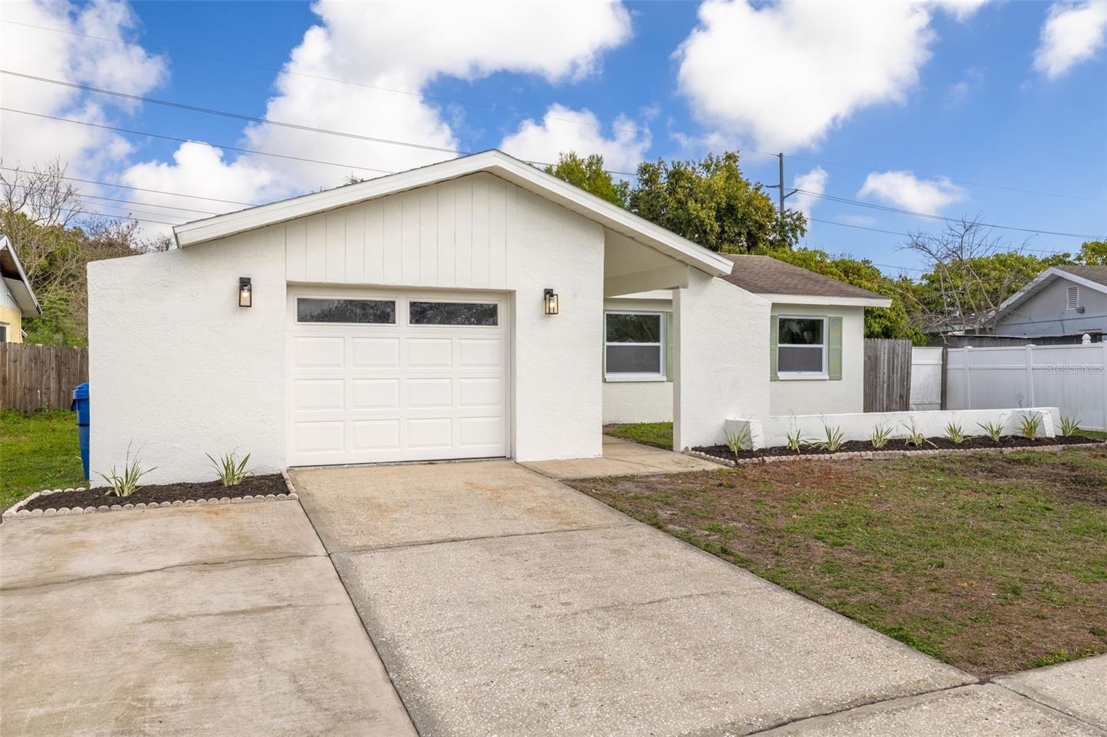 Image 4 of 29 For 616 5th Avenue Se