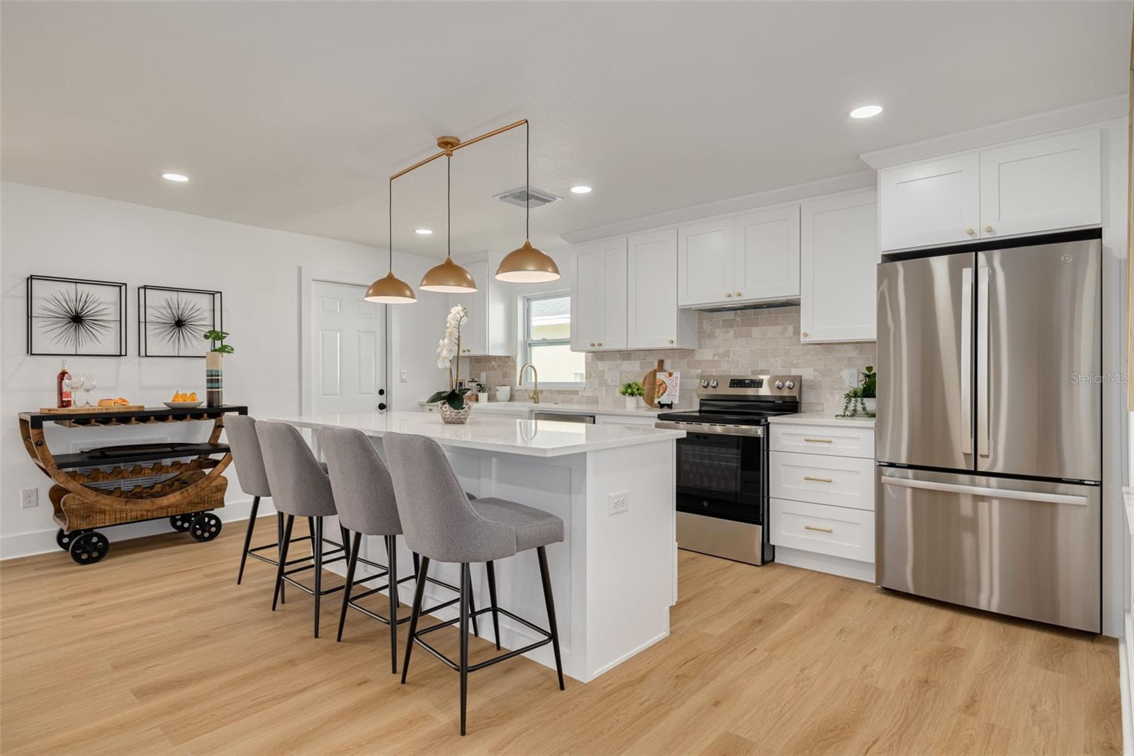 Image 6 of 29 For 616 5th Avenue Se