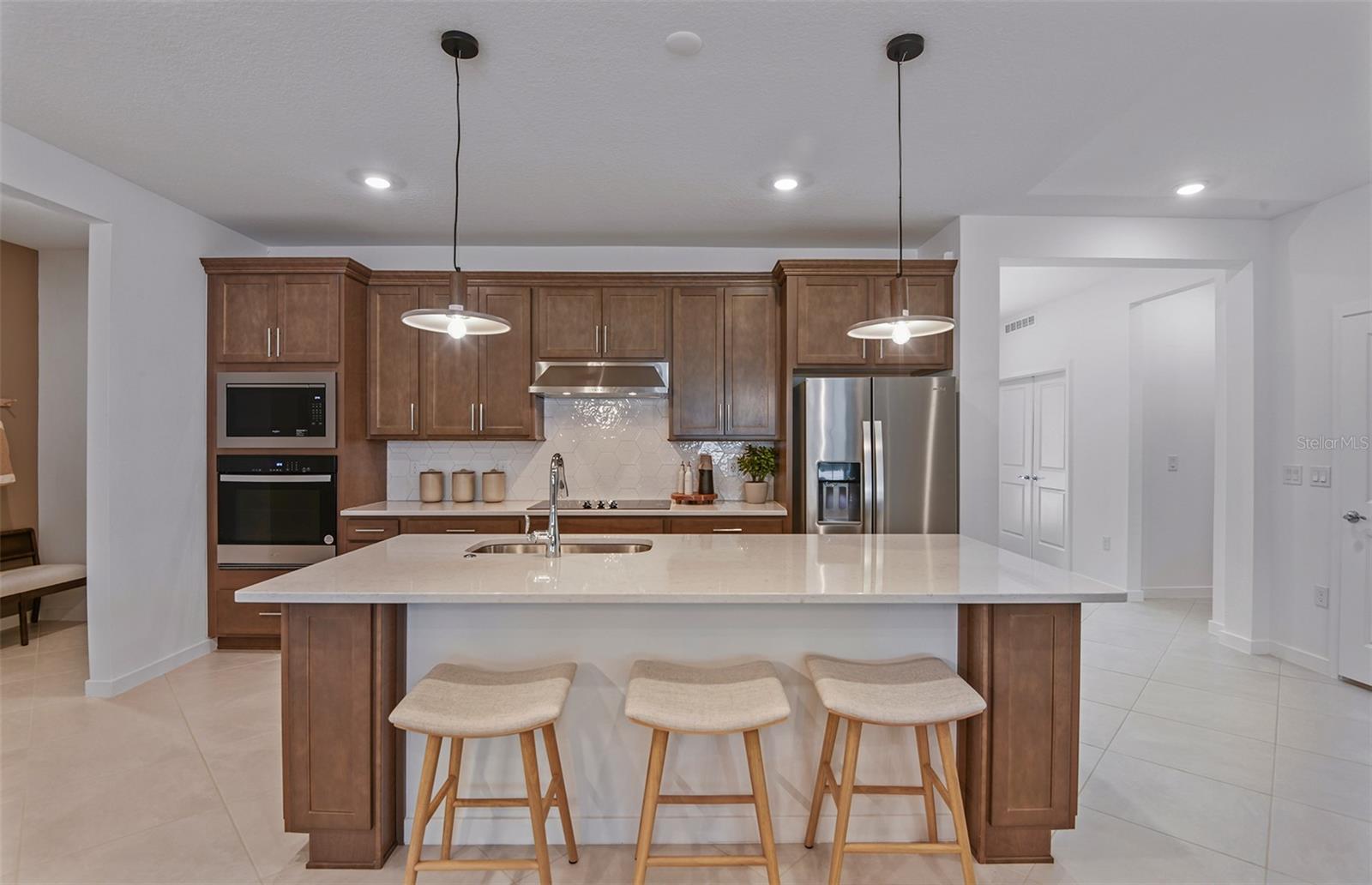 Image 4 of 24 For 8139 44th Court Road