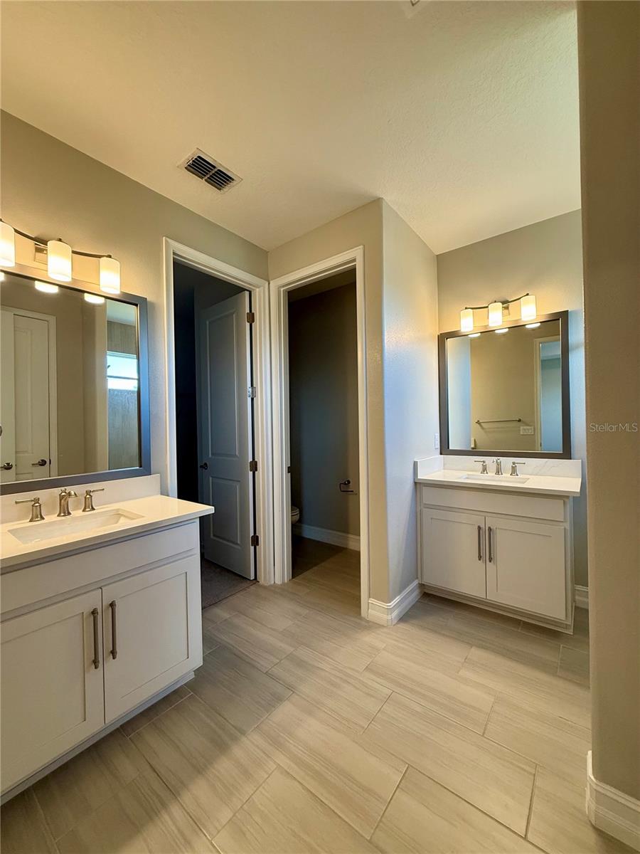 Image 16 of 23 For 4776 Lagona Lane