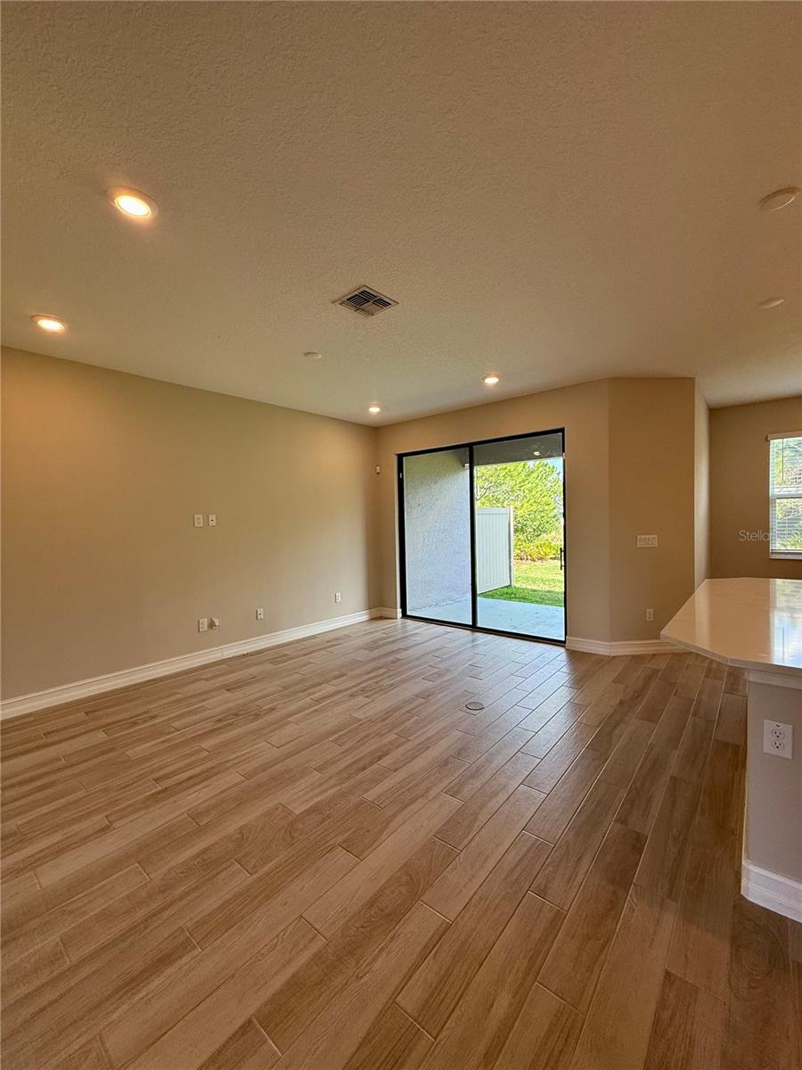 Image 7 of 23 For 4776 Lagona Lane