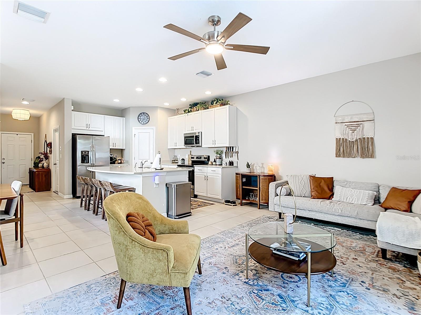 Image 19 of 47 For 10525 Oakside Drive