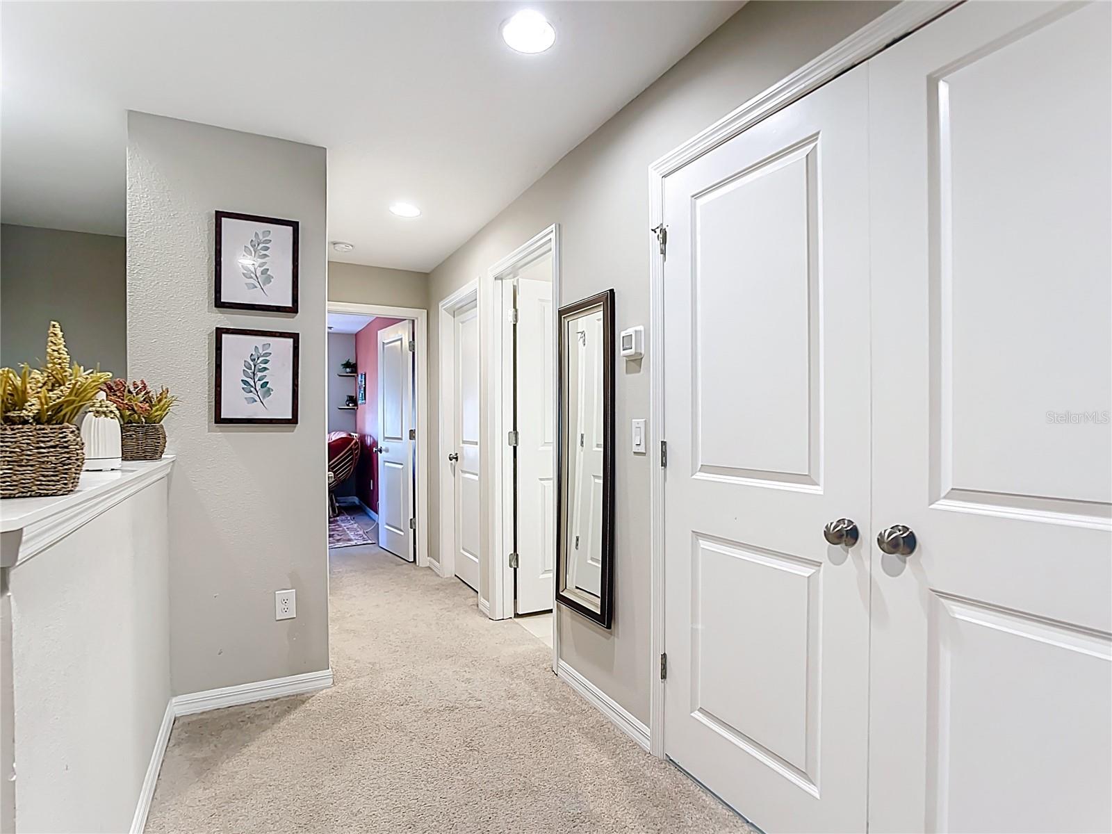 Image 22 of 47 For 10525 Oakside Drive