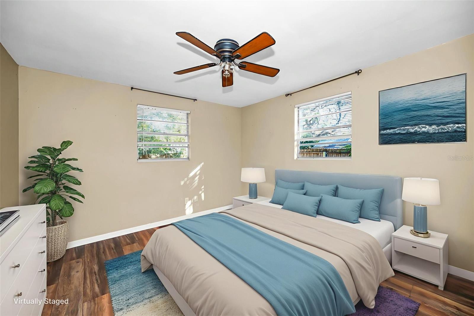 Listing photo id 7 for 504 Belmont Street