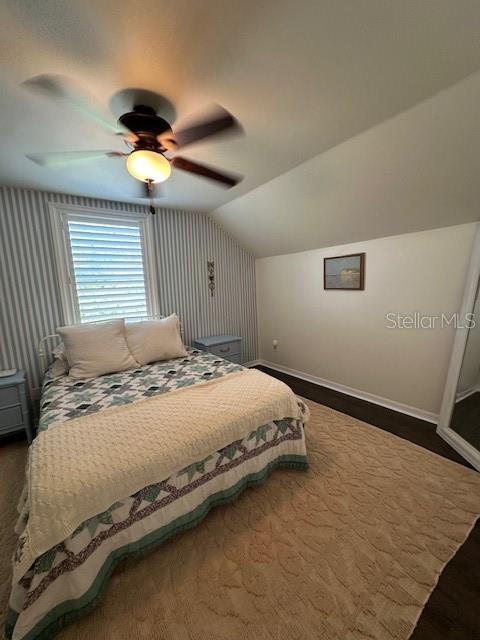 Image 20 of 53 For 22841 Saint Thomas Circle