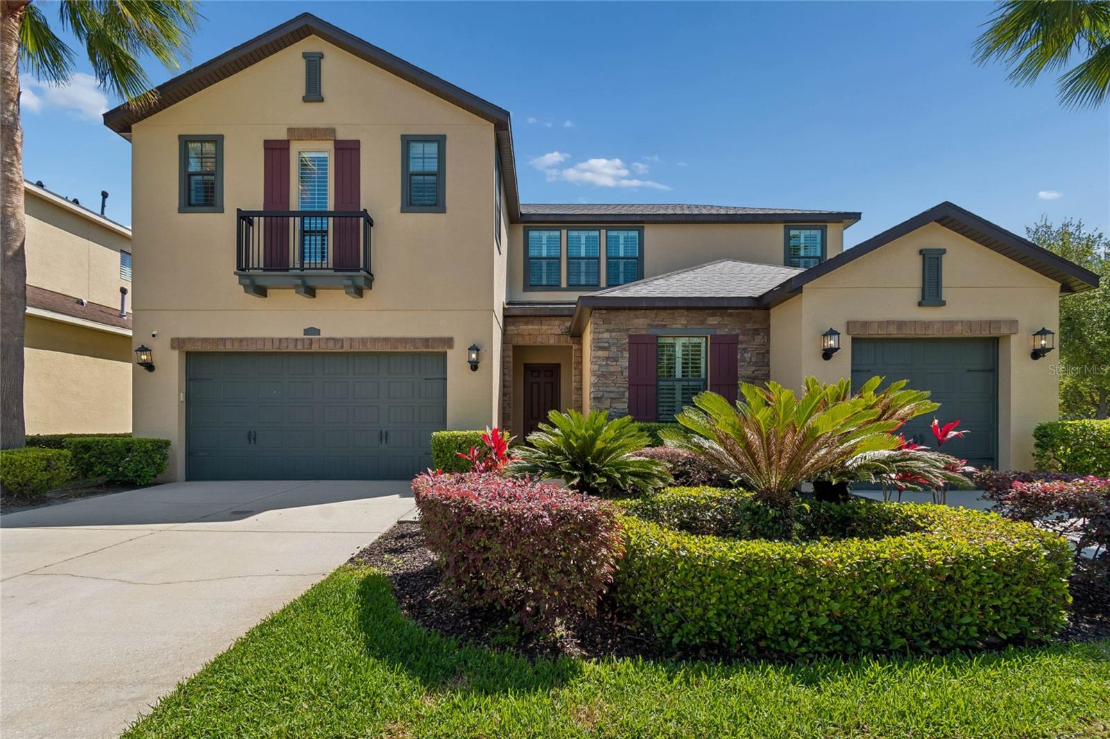 Listing photo id 0 for 2601 Milford Berry Lane