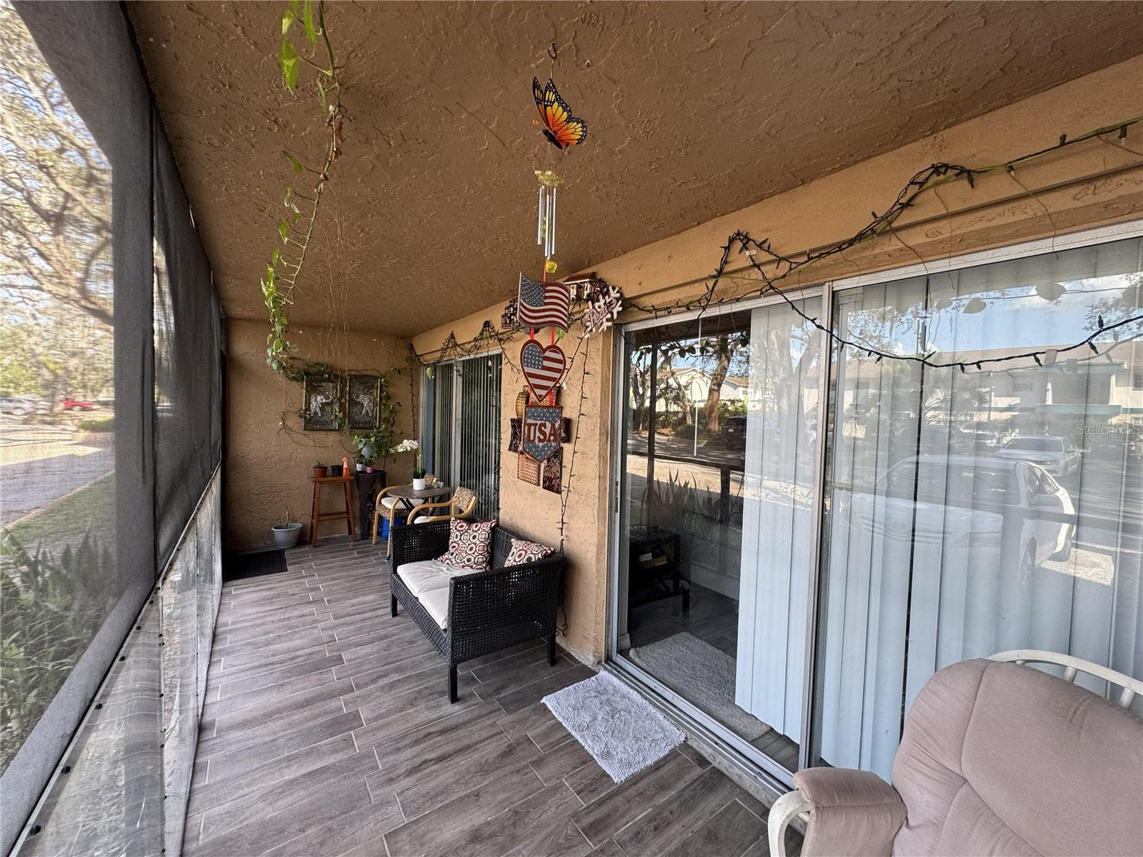 Image 4 of 21 For 4411 Shady Terrace Lane 111