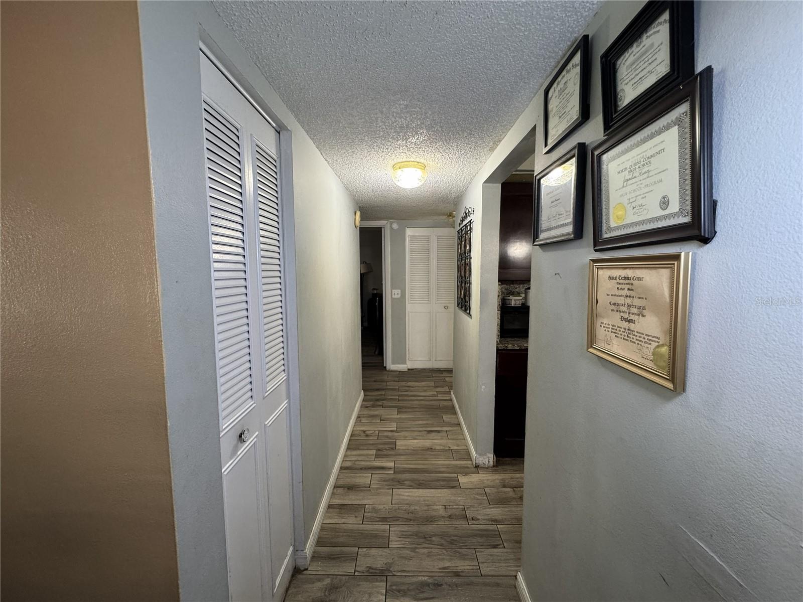 Image 9 of 21 For 4411 Shady Terrace Lane 111