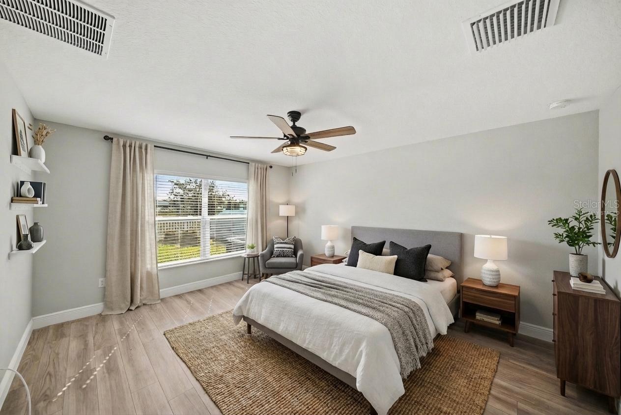 Image 18 of 25 For 12588 Aston Drive