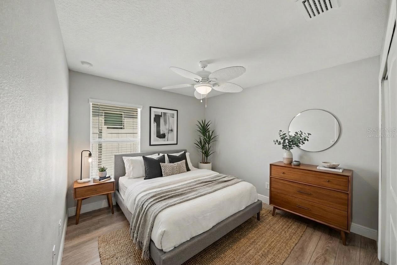 Image 6 of 25 For 12588 Aston Drive