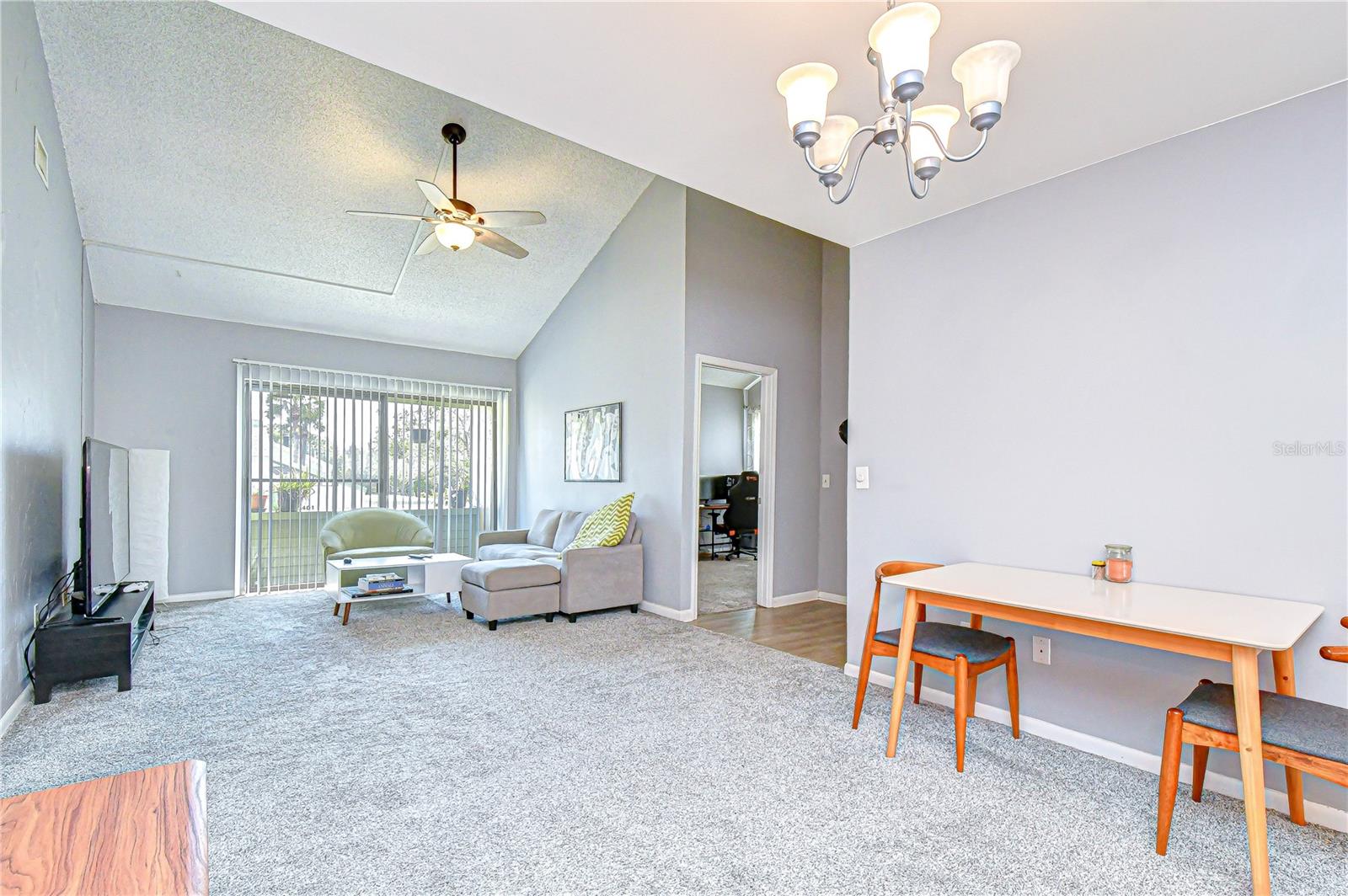 Image 27 of 42 For 13402 Pine Lake Way 202b