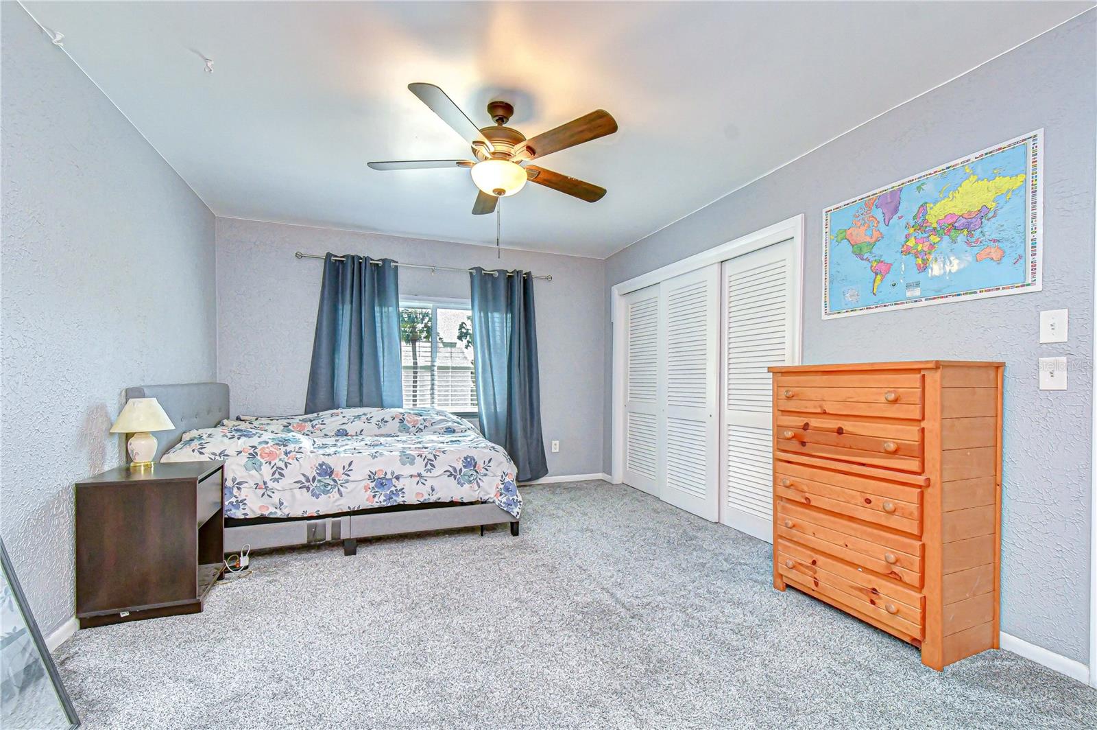 Image 29 of 42 For 13402 Pine Lake Way 202b