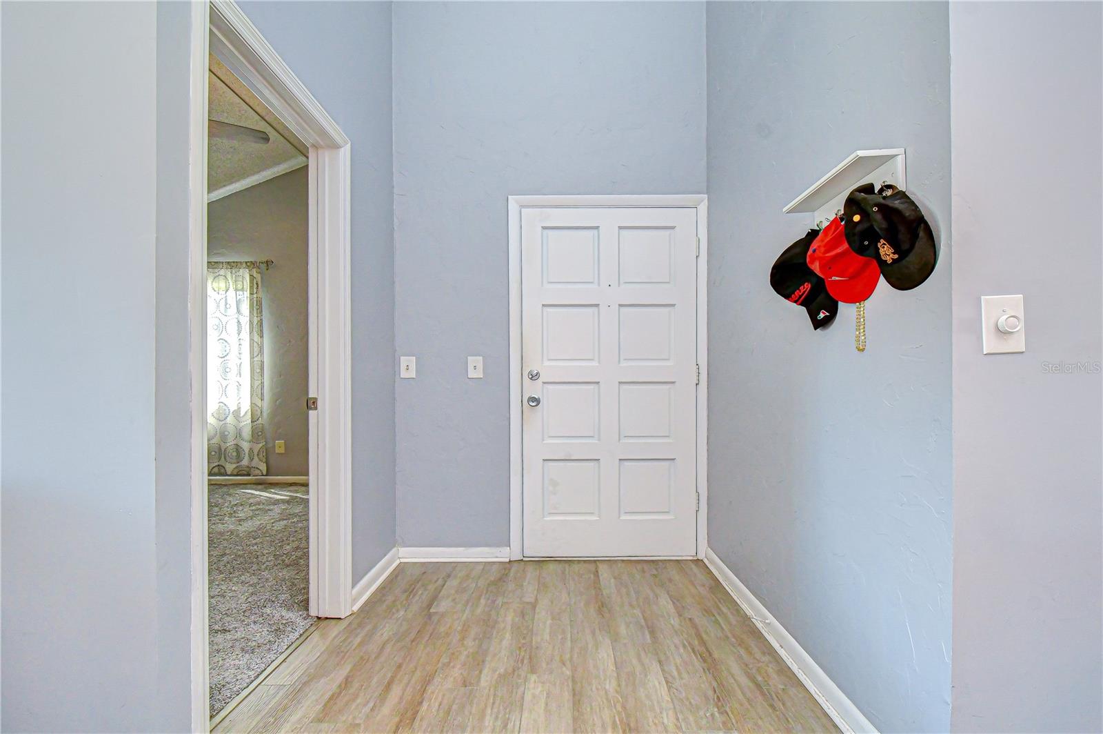 Image 3 of 42 For 13402 Pine Lake Way 202b