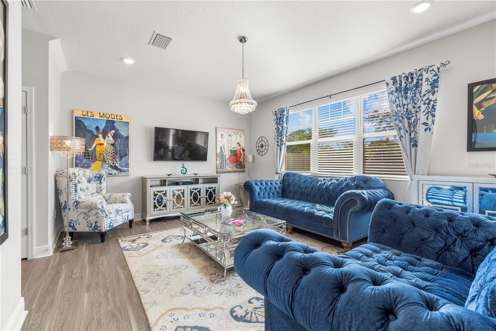 Image 13 of 49 For 8048 Artisan Circle