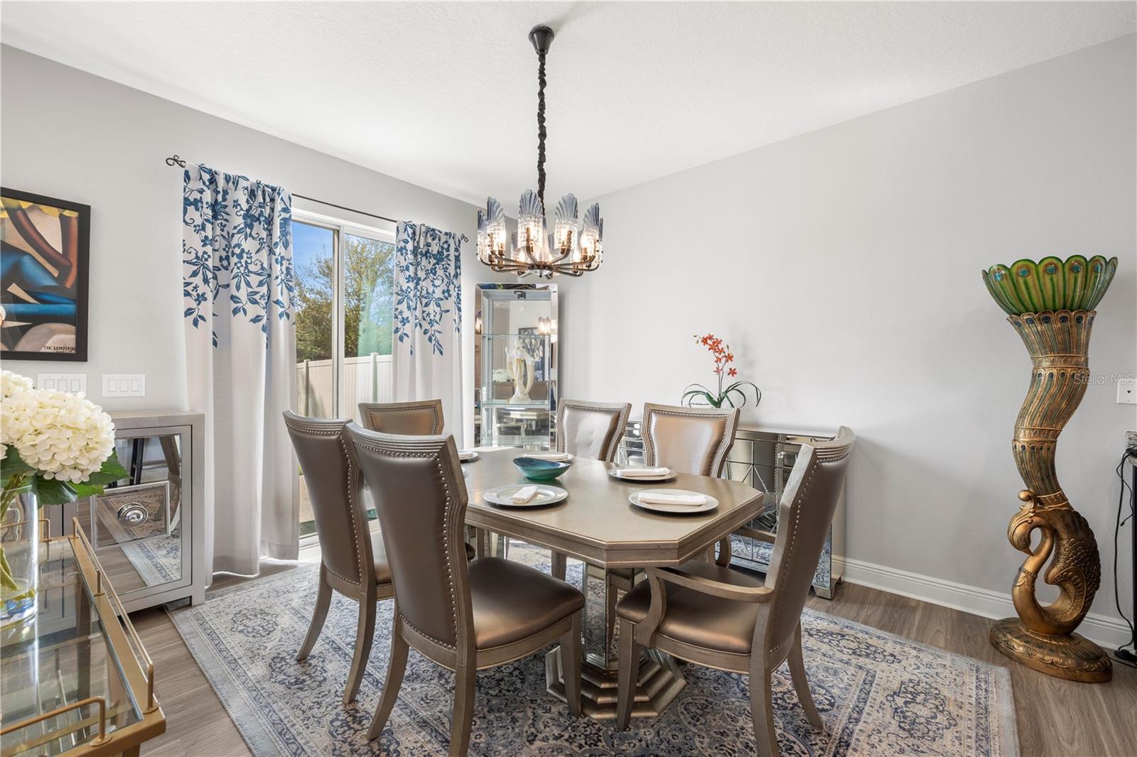 Image 16 of 49 For 8048 Artisan Circle