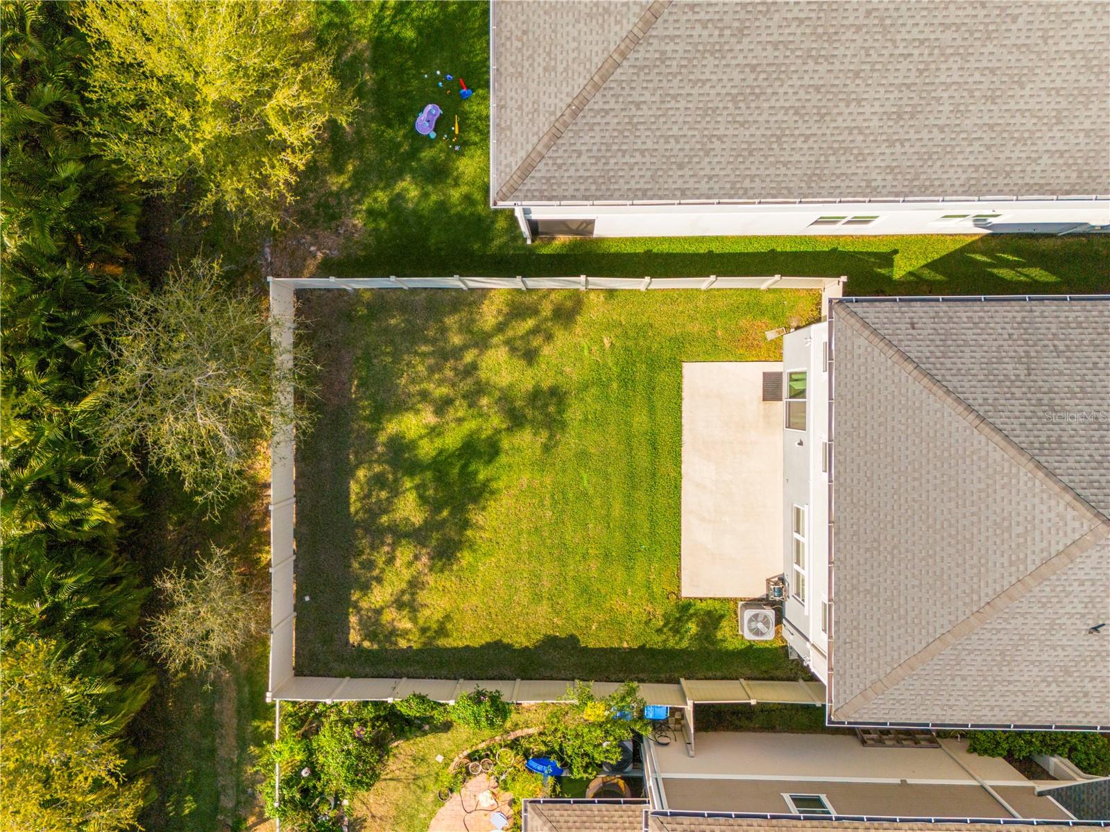 Image 6 of 49 For 8048 Artisan Circle