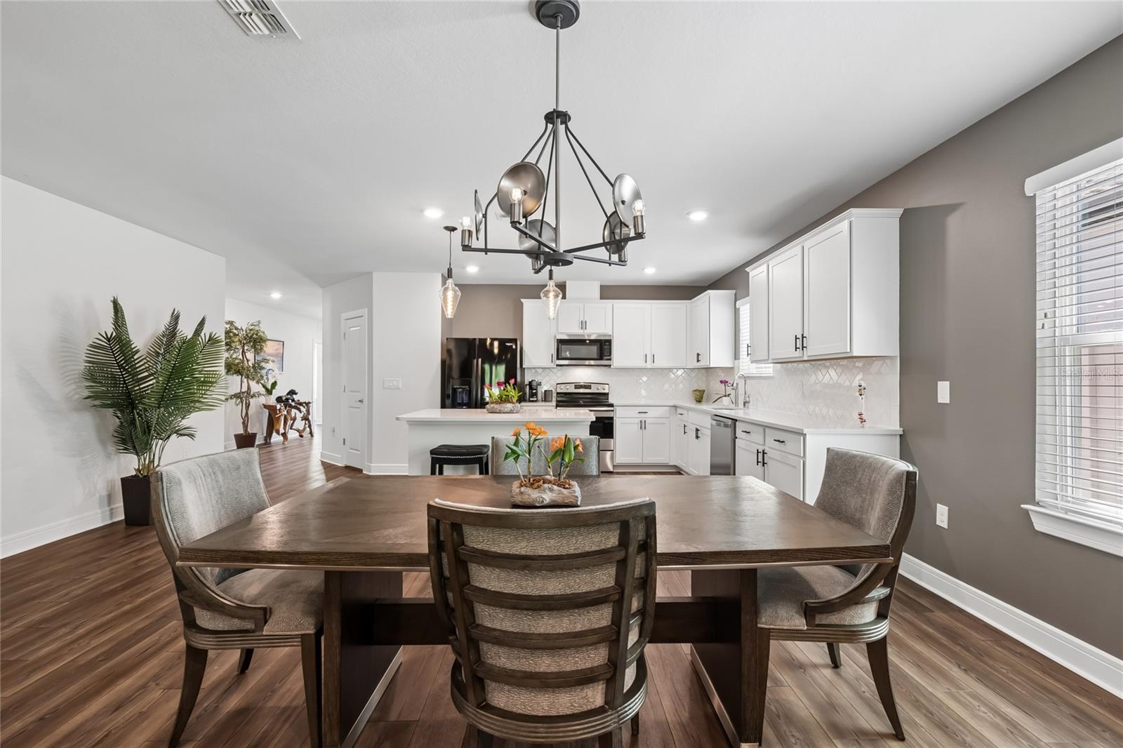 Image 19 of 43 For 30155 Merilee Place