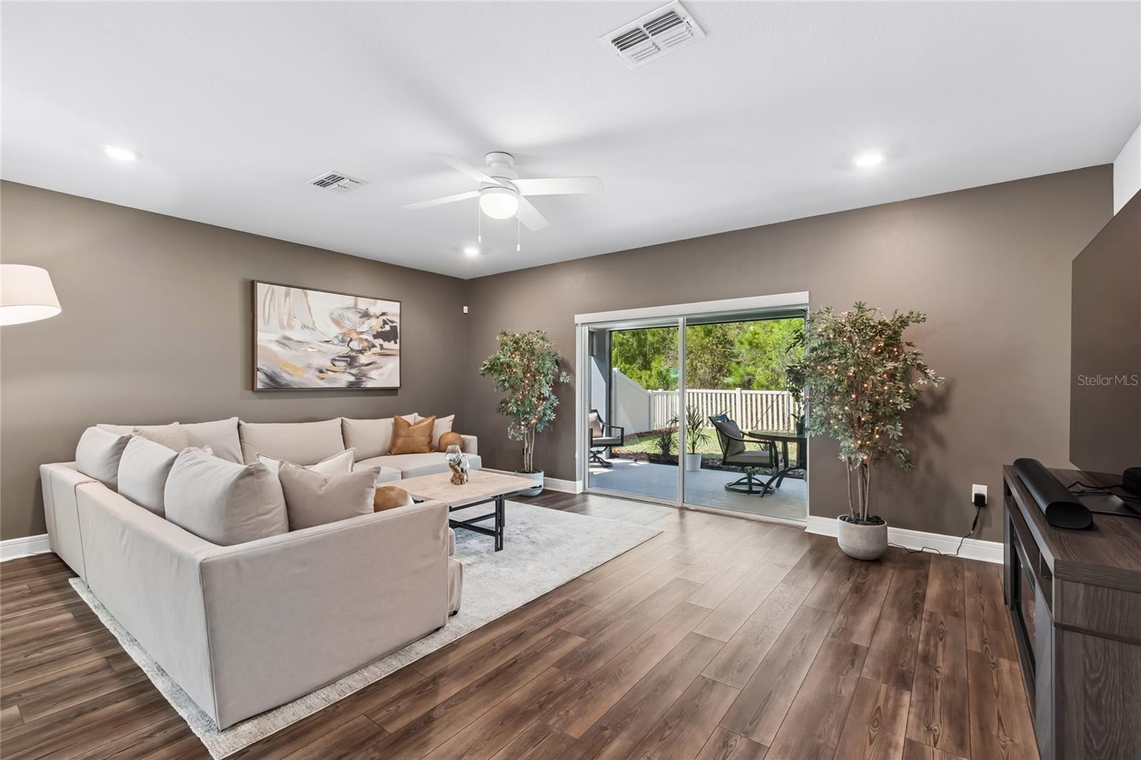 Image 23 of 43 For 30155 Merilee Place