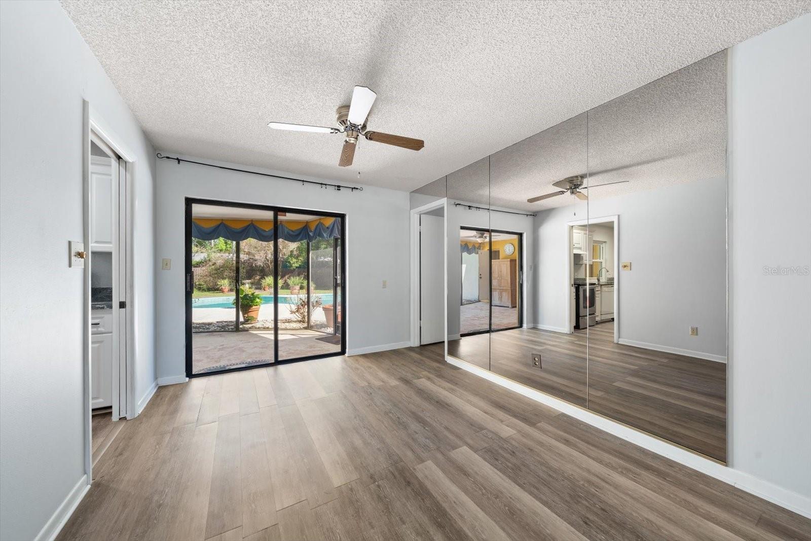 Image 11 of 31 For 1221 Magdalene Grove Avenue