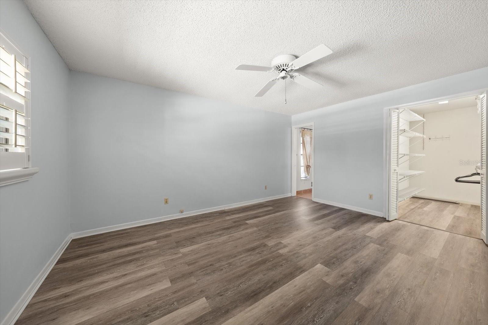 Image 19 of 31 For 1221 Magdalene Grove Avenue