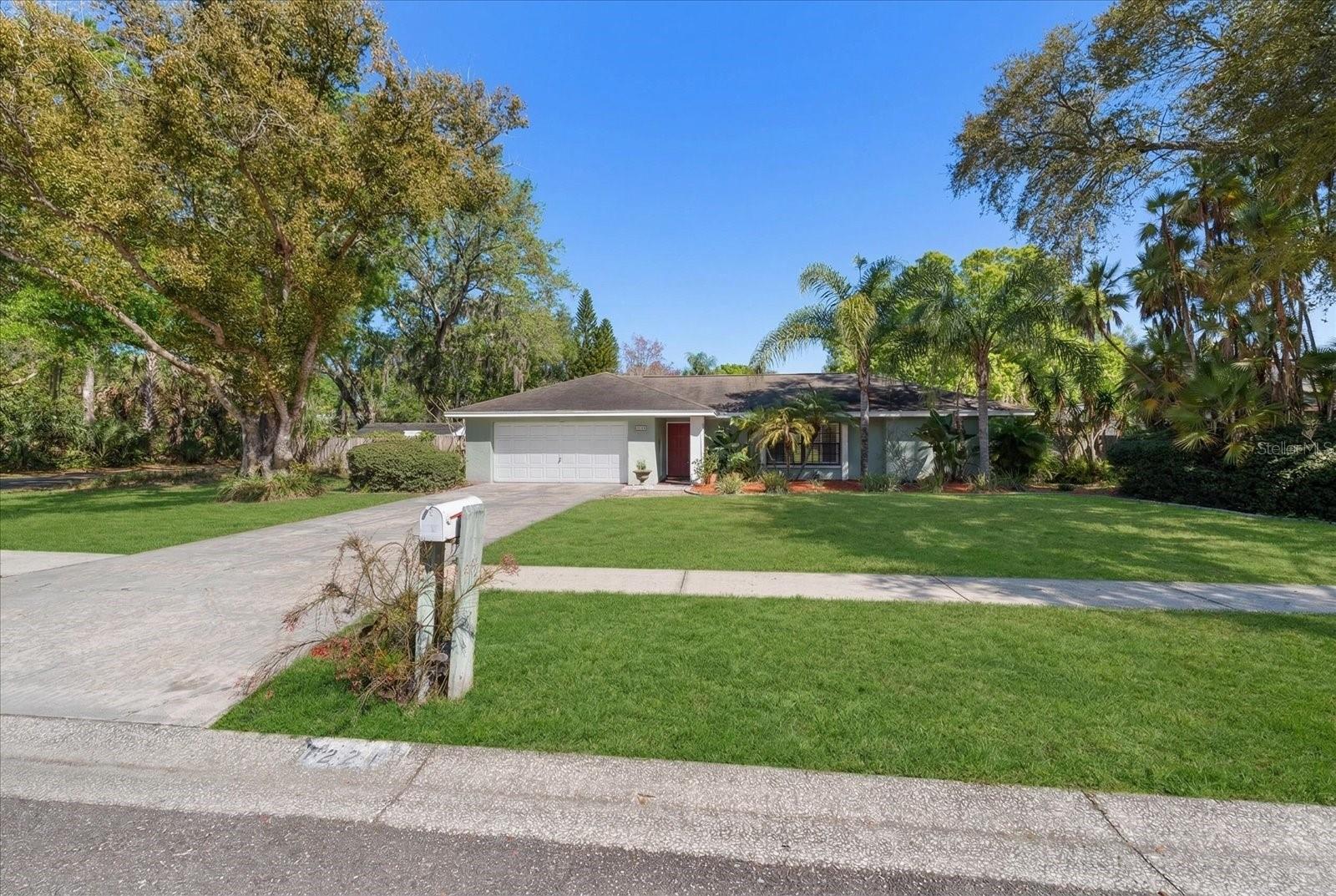 Image 3 of 31 For 1221 Magdalene Grove Avenue