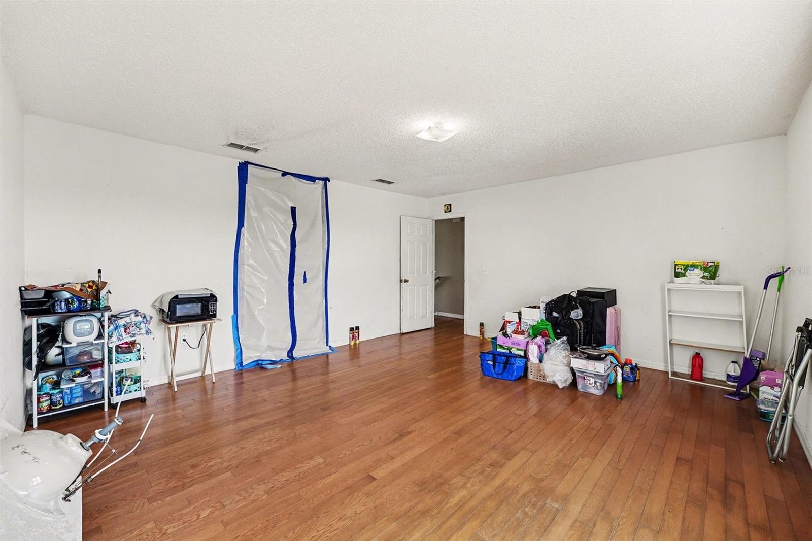 Image 15 of 26 For 208 Cimarron Drive