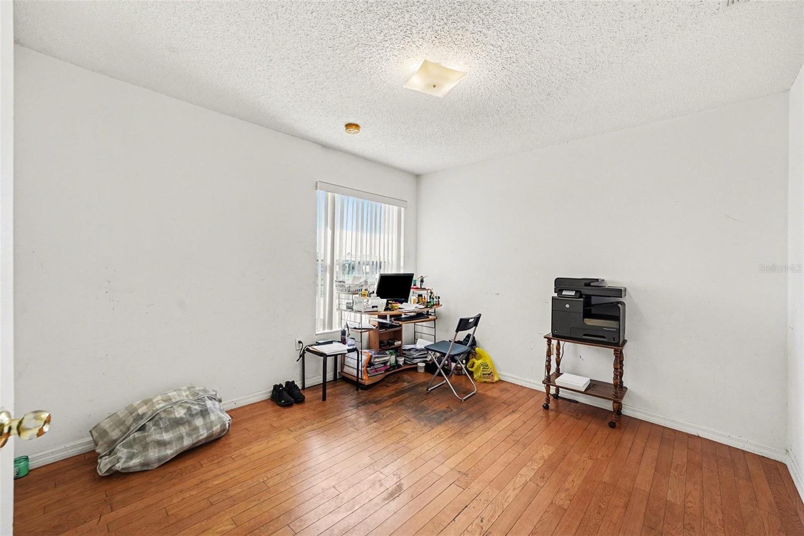 Image 16 of 26 For 208 Cimarron Drive