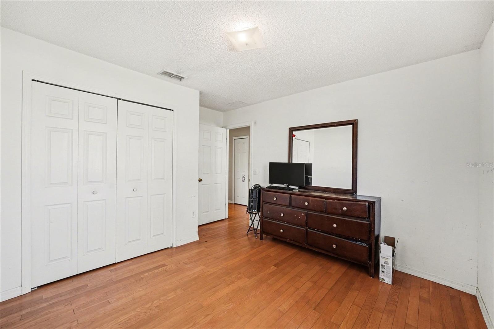 Image 22 of 26 For 208 Cimarron Drive