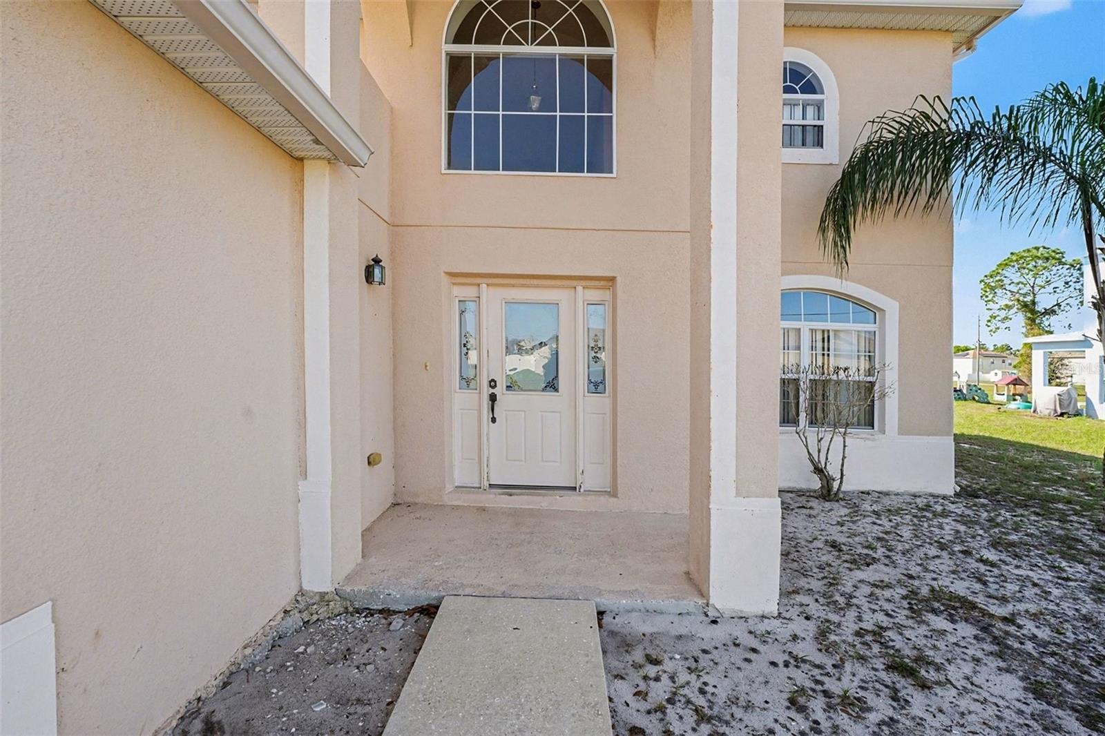 Image 3 of 26 For 208 Cimarron Drive