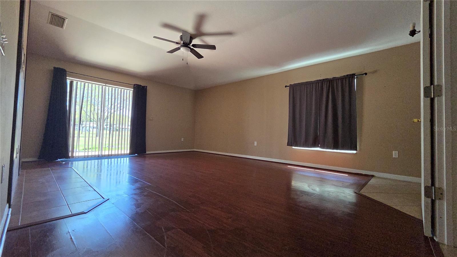 Image 6 of 20 For 9139 Southern Charm Circle