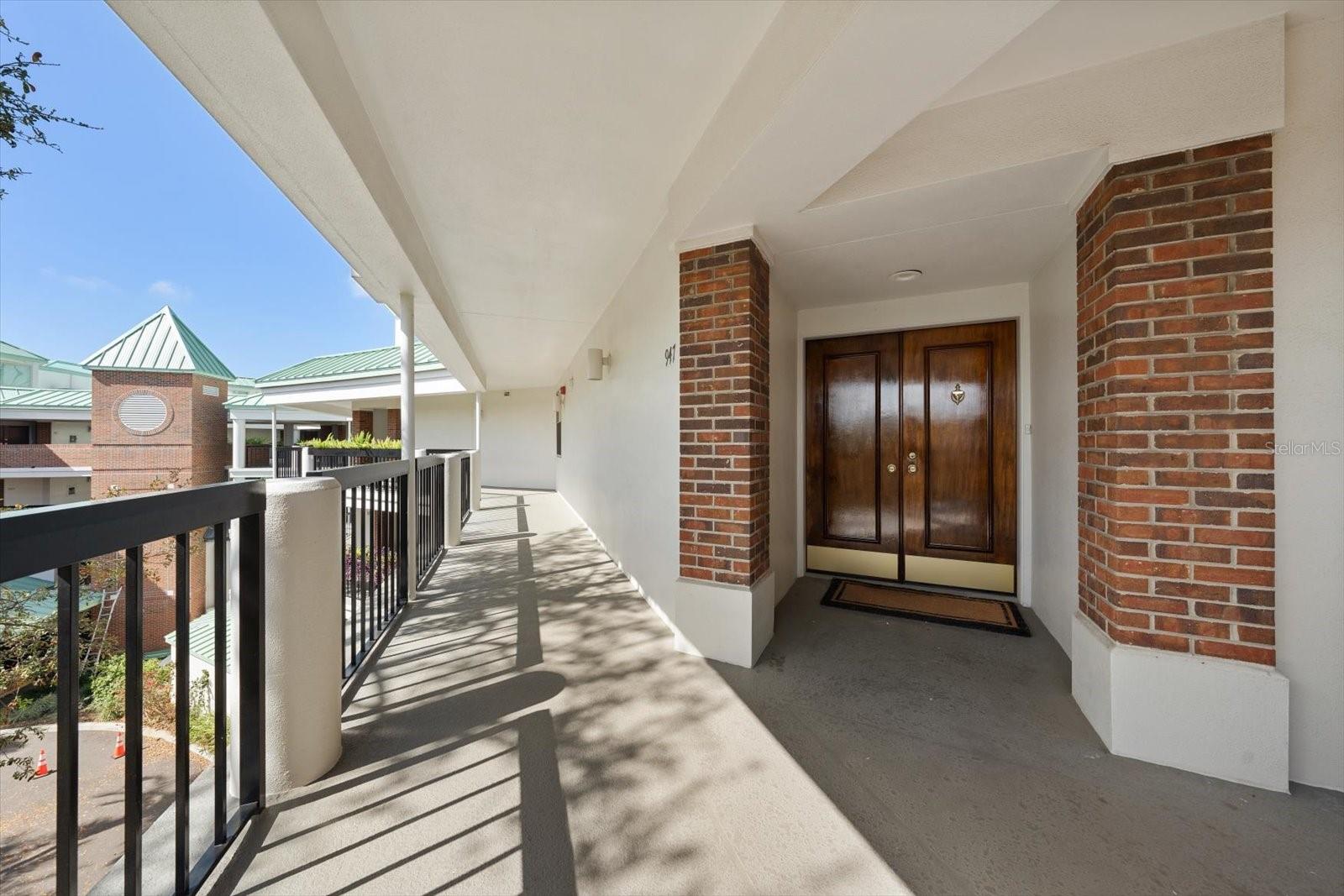 Image 47 of 62 For 947 Seddon Cove Way 947