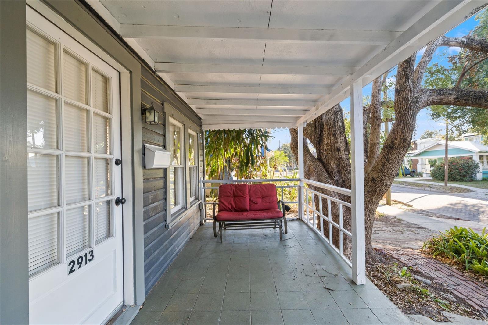 Image 3 of 38 For 501 Floribraska Avenue