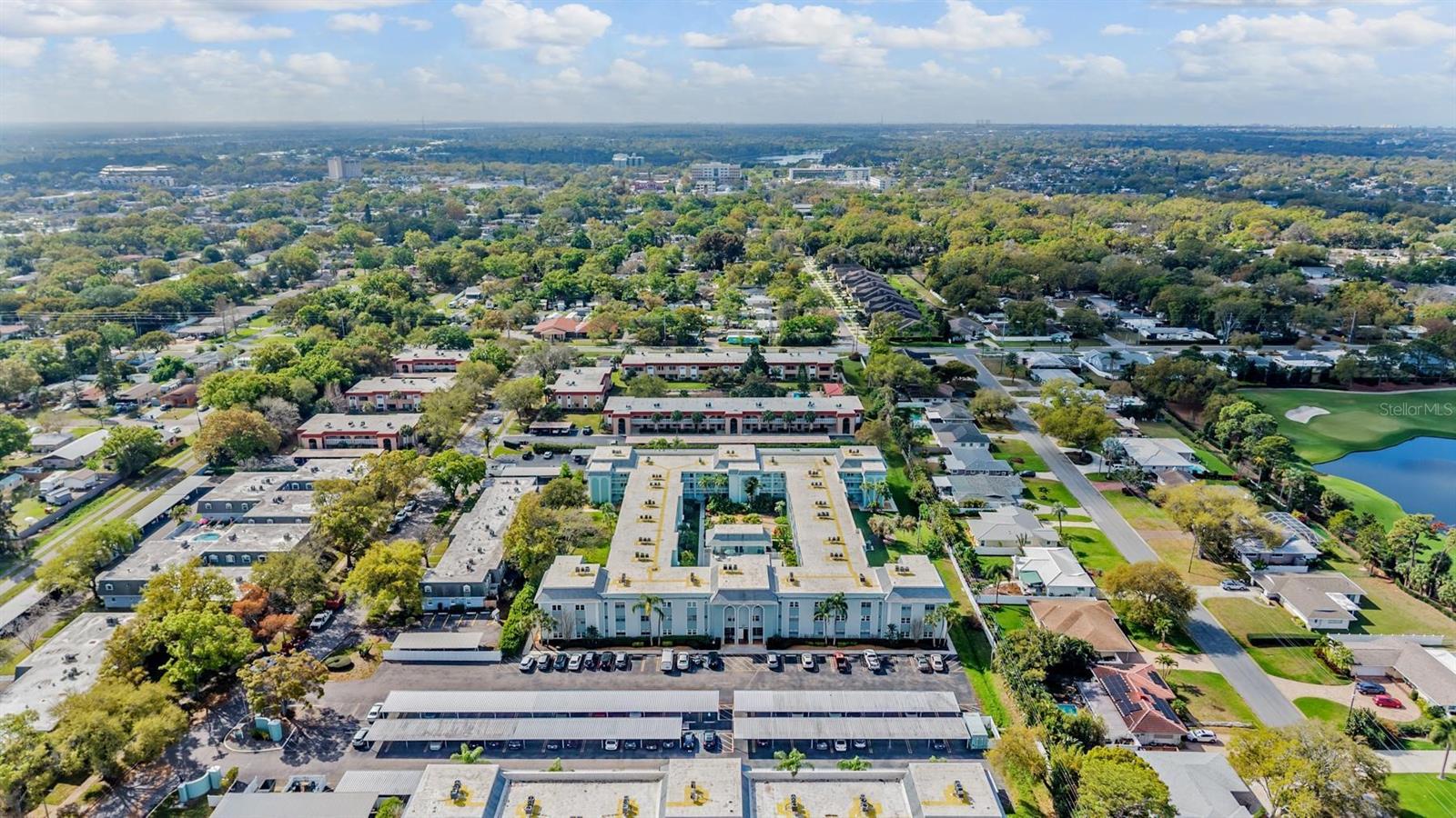 Image 3 of 32 For 1706 Belleair Forest Drive 220